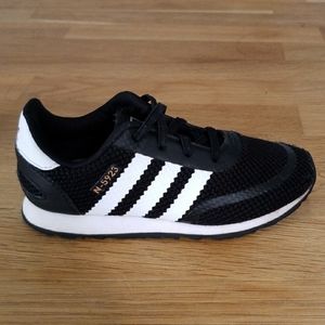 Adidas boys shoes size 10 toddlers